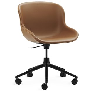 Normann Copenhagen Hyg Gestoffeerde Bureaustoel Zwart Ultra Leder Brandy Normann Copenhagen Hyg Gestoffeerde Bureaustoel Zwart Ultra Leder Brandy