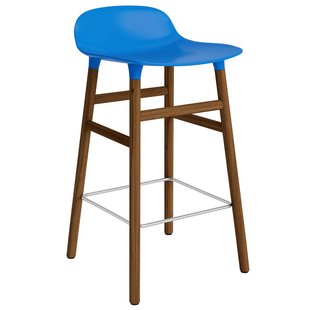 Normann Copenhagen Form Barstool Barkruk 65cm Met Walnoten Onderstel Felblauw Normann Copenhagen Form Barstool Barkruk 65cm Met Walnoten Onderstel Felblauw