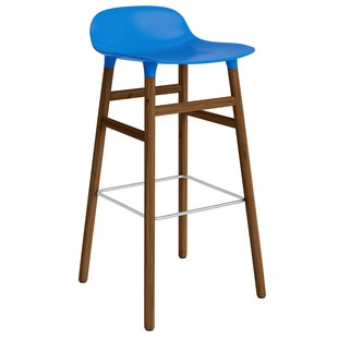 Normann Copenhagen Form Barstool Barkruk 75cm Met Walnoten Onderstel Felblauw