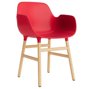 Normann Copenhagen Form Armchair Stoel Met Eiken Onderstel Felrood Normann Copenhagen Form Armchair Stoel Met Eiken Onderstel Felrood
