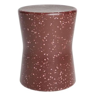 OYOY Trisse Bijzettafel Gerecycled Plastic Choko OYOY Trisse Bijzettafel Gerecycled Plastic Choko
