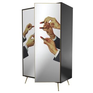 Seletti Toiletpaper Kledingkast Lipsticks