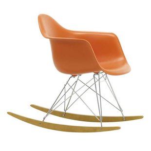 Vitra Eames RAR Schommelstoel Esdoorn Chroom Rusty Orange