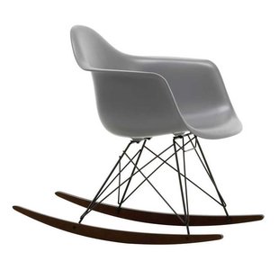 Vitra Eames RAR Schommelstoel Esdoorn Donker Onderstel Granite Grey Vitra Eames RAR Schommelstoel Esdoorn Donker Onderstel Granite Grey