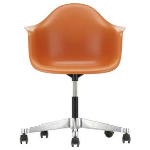 Vitra Eames PACC Stoel Draaibaar Met Wielen Rusty Orange