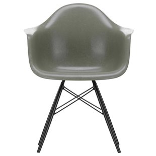 Vitra Eames DAW Fiberglass Stoel Zwart Esdoorn Raw Umber