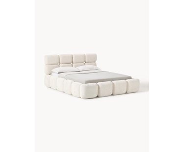 Gestoffeerd bed Tayla van teddy boucl&eacute;