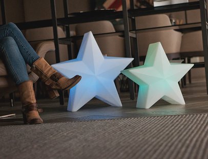 New Garden Nova 60 Christmas Star - oplaadbare vloerlamp op zonne-energie met afstandbediening - 62 x 57 x 25,6 cm - 5W RGB LED incl. - IP65 - wit