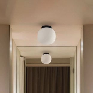 FARO BARCELONA Badkamer plafondlamp Amelia, zwart/opaal, glas, Ø 21,5 cm