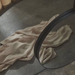 AYTM Circum spiegel, grijs / zwart, Ø 70 cm, glas, MDF hout