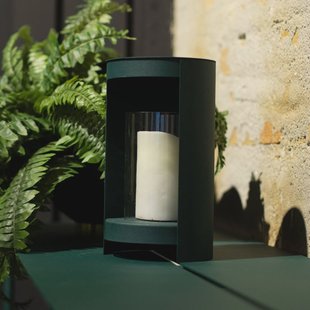 AYTM lantaarn Ora, donkergroen, hoogte 28,2 cm, glas, aluminium