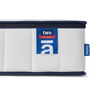 Auping Two Premium matras 200 cm x 200 cm - Wit - DPPS pocketveren met latex comfortlaag Auping Two Premium matras 200 cm x 200 cm - Wit - DPPS pocketveren met latex comfortlaag