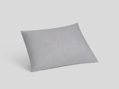 Yumeko Sierkussen gerecyclede veren 40x60 
Vulling: 100% gerecyclede veren
Tijk: 100% biologisch katoen