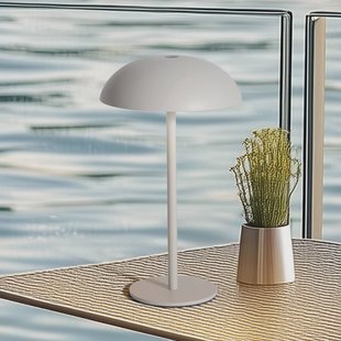 Arcchio LED oplaadbare tafellamp Thenra, wit, muurbeugel