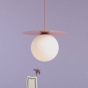 ALDEX Hanglamp Loop Coral L, koraalrood, glazen bol opaal, metaal