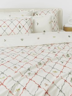 Omkeerbaar katoenen perkal dekbedovertrek Twigs met winterse prints