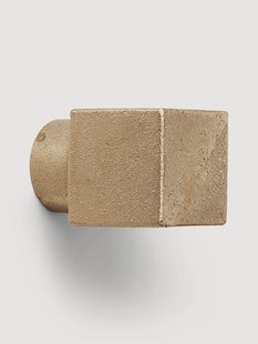 Wandhaak Square van messing met antieke afwerking