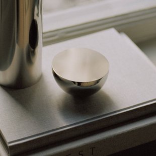 New Works Tafelspiegel Aura, Ø 13 cm, roestvrij staal, gepolijst