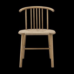 NJRD VIOR eetkamerstoel gevlochten zitting Gelakt eiken-natuur