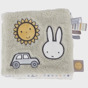 Nijntje Activiteitenboek Fluffy Pink