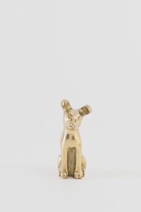 Goudkleurige kandelaar hond