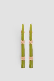 Groene sierkaarsen met strikjes