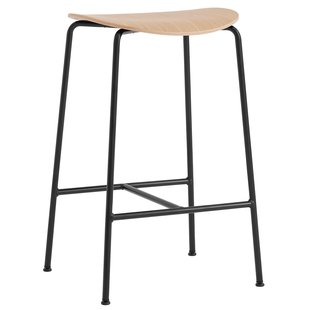 &amp;tradition Pavilion AV37 Barkruk H68 Plastic Glijders Gelakt Eiken