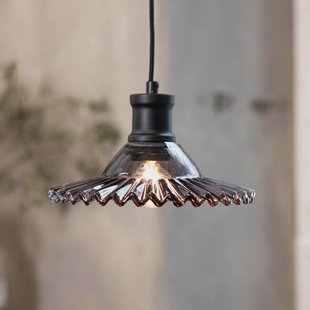 Markslöjd Hanglamp Novia, zwart rookglas 1-lamp Ø 21,5 cm stekker