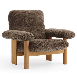 Audo Copenhagen Brasilia fauteuil naturel eiken Sheepskin Root Audo Copenhagen Brasilia fauteuil naturel eiken Sheepskin Root