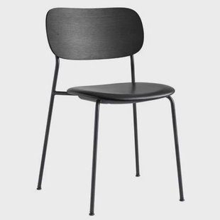 Audo Copenhagen Co eetkamerstoel zitting leder Dakar 0842 zwart