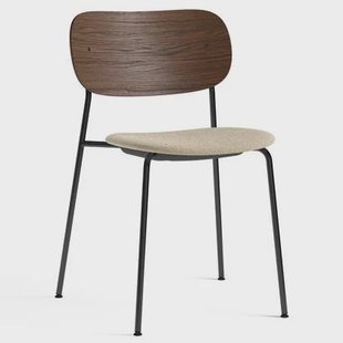 Audo Copenhagen Co eetkamerstoel zitting Bouclé 02 donker eiken|zwart