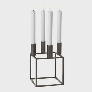 Audo Copenhagen Kubus 4 kandelaar gepolijst koper