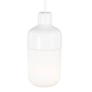Ifö Electric Ohm hanglamp 100|215 IP44 outdoor opaal met stekker wit Ifö Electric Ohm hanglamp 100|215 IP44 outdoor opaal met stekker wit