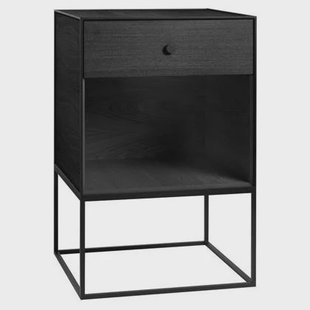 Audo Copenhagen Frame nachtkastje 49 met 1 lade zwart gebeitst essen