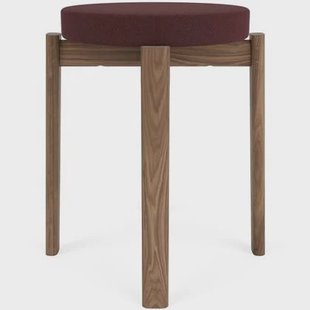 Audo Copenhagen Passage kruk H48 walnoot Vidar Burgundy 0693