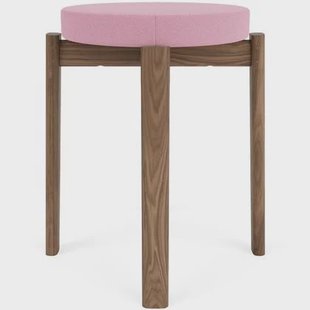 Audo Copenhagen Passage kruk H48 walnoot Vidar Pink 0526