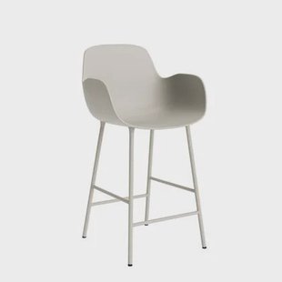 Normann Copenhagen Form Barkruk High 65 cm met Armleuning - Staal - Lichtgrijs Normann Copenhagen Form Barkruk High 65 cm met Armleuning - Staal - Lichtgrijs