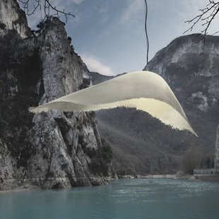 Karman Moby Dick buiten hanglamp, lengte 83 cm, glasvezel