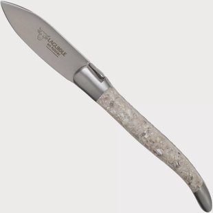 Laguiole en Aubrac Oyster C2I99CQHI oestermes oesterschelp
