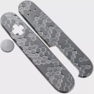 Daily Customs 91.3 Honeycomb 3D BS Pattern, Titanium P10012433 Victorinox greepschalen
