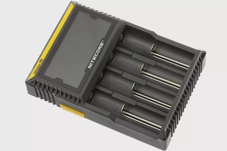 Nitecore Digicharger D4 universele batterijlader