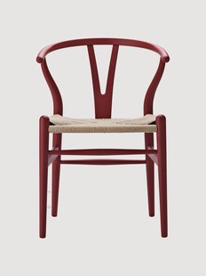 Houten stoel CH24 met handgevlochten zitvlak