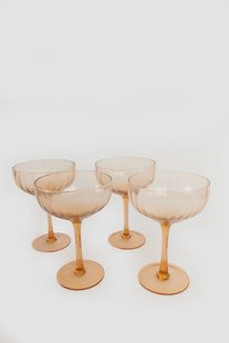 Lichtbruine champagneglazen scallop