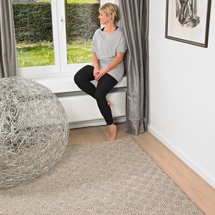 MOMO Rugs - Vloerkleed Grey 604/001/103 - 200x300 cm