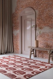 Ted Baker - Woodblock Red 163003 - 170x240 cm Vloerkleed