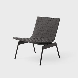&Tradition Ville Outdoor AV44 loungestoel Warm black