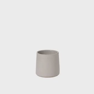 J-Line bloempot Rond - keramiek - grijs - small - 2 stuks - Ø 18 cm J-Line bloempot Rond - keramiek - grijs - small - 2 stuks - Ø 18 cm