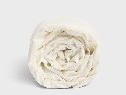 Yumeko Kinderlaken katoen satijn warm white feather 80x100 100% biologisch en fairtrade katoen, satijn geweven