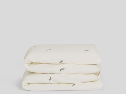 Yumeko Kinderdekbedovertrek katoen satijn multicolour feather 120x150 100% biologisch en fairtrade katoen, satijn geweven