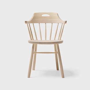 Stolab Småland armstoel Licht matte lak